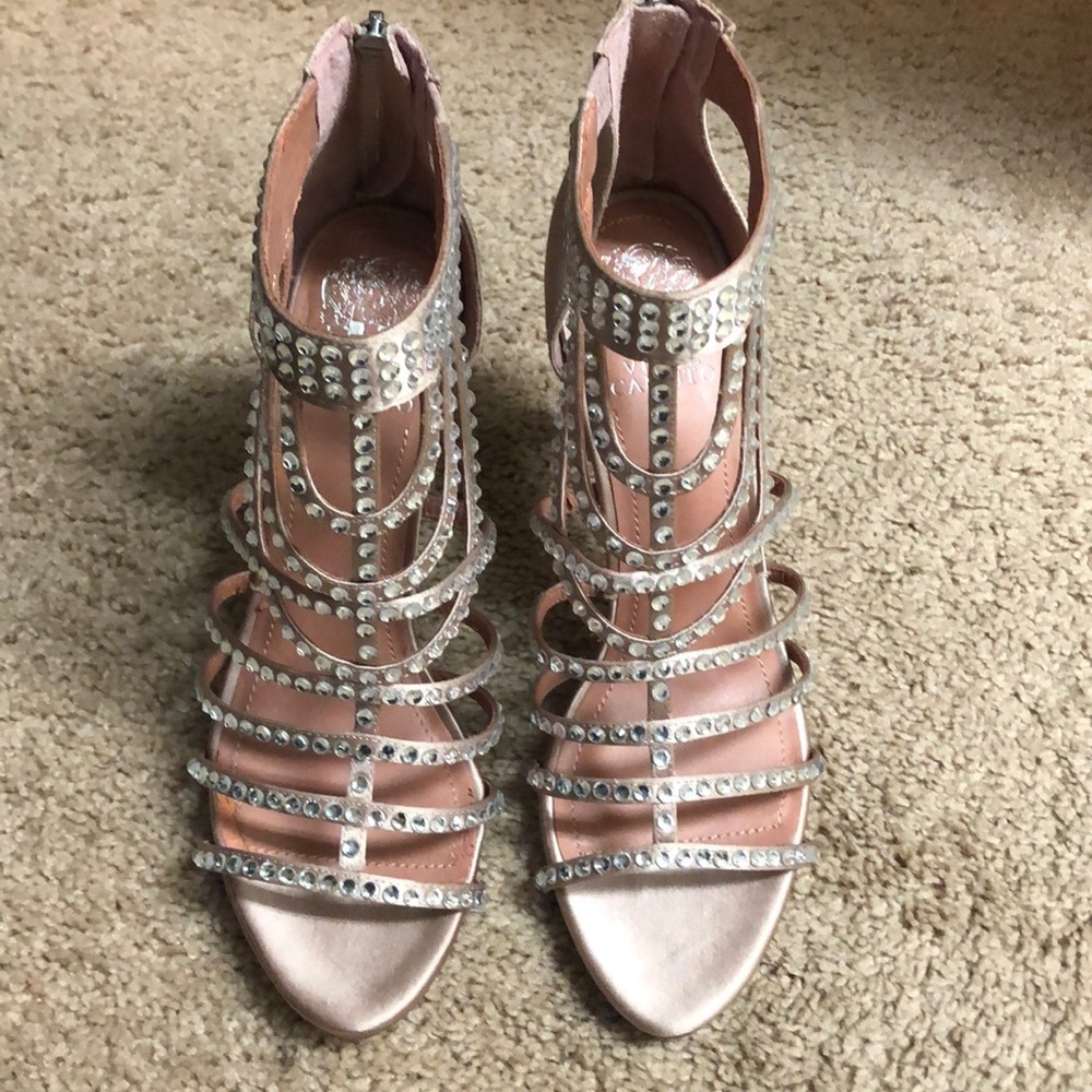 Vince Camuto